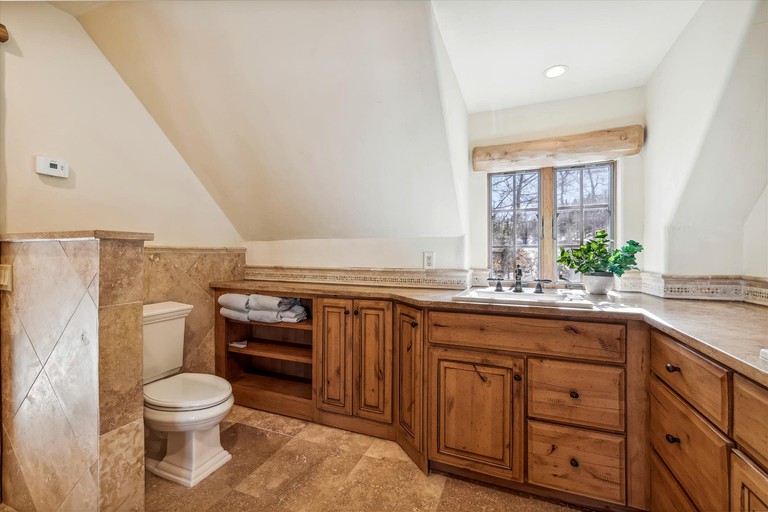 Cabins (United States of America, Silverthorne, Colorado)