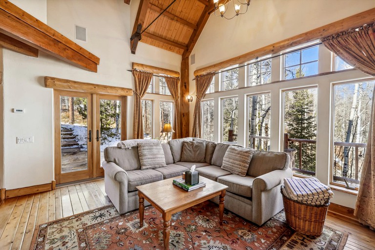 Cabins (United States of America, Silverthorne, Colorado)