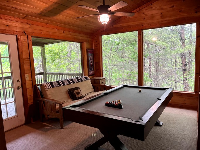 Cabins (United States of America, Sautee Nacoochee, Georgia)