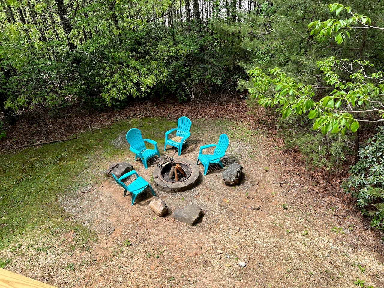 Beautiful Cabin Nestled in the Woods with Incredible Views for a Peaceful Escape in Sautee Nacooche, Georgia