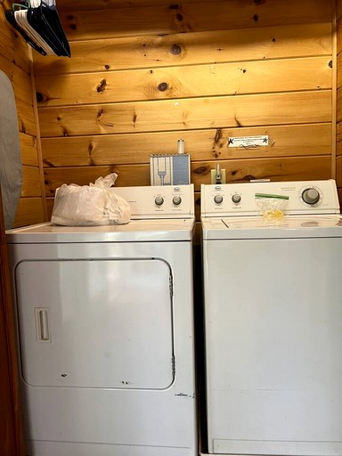 Cabins (United States of America, Sautee Nacoochee, Georgia)