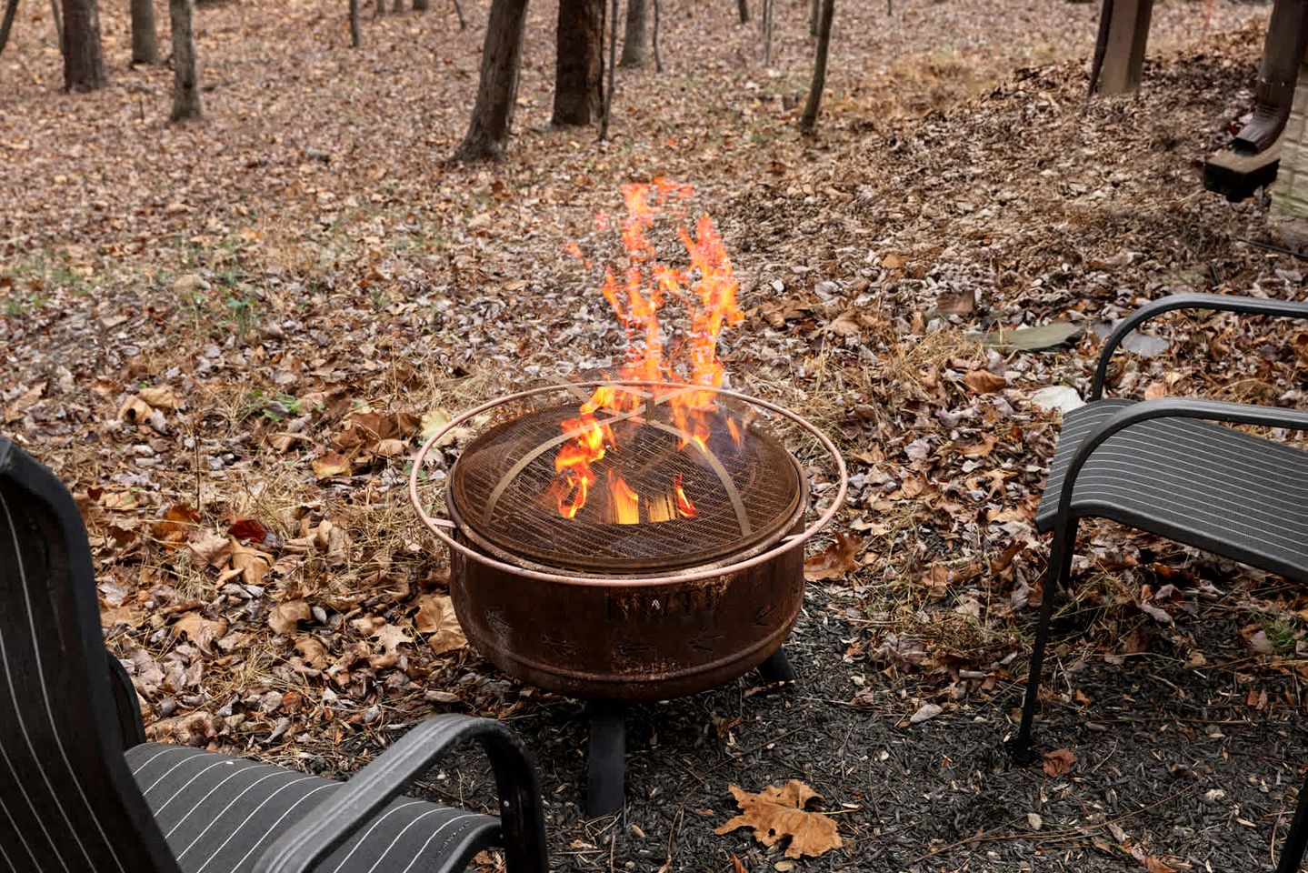 Fully Equipped Cabin for a Family Glamping Getaway in the Mountains of West Virginia, near Berkeley Springs