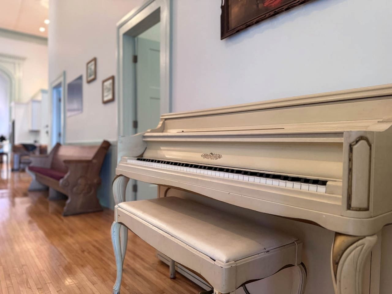 Enjoy this Unique Two Vacation Rentals Ideal for Groups in New Hampshire