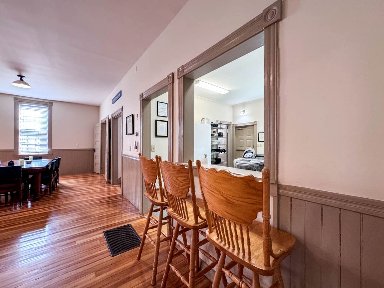 Enjoy this Unique Two Vacation Rentals Ideal for Groups in New Hampshire