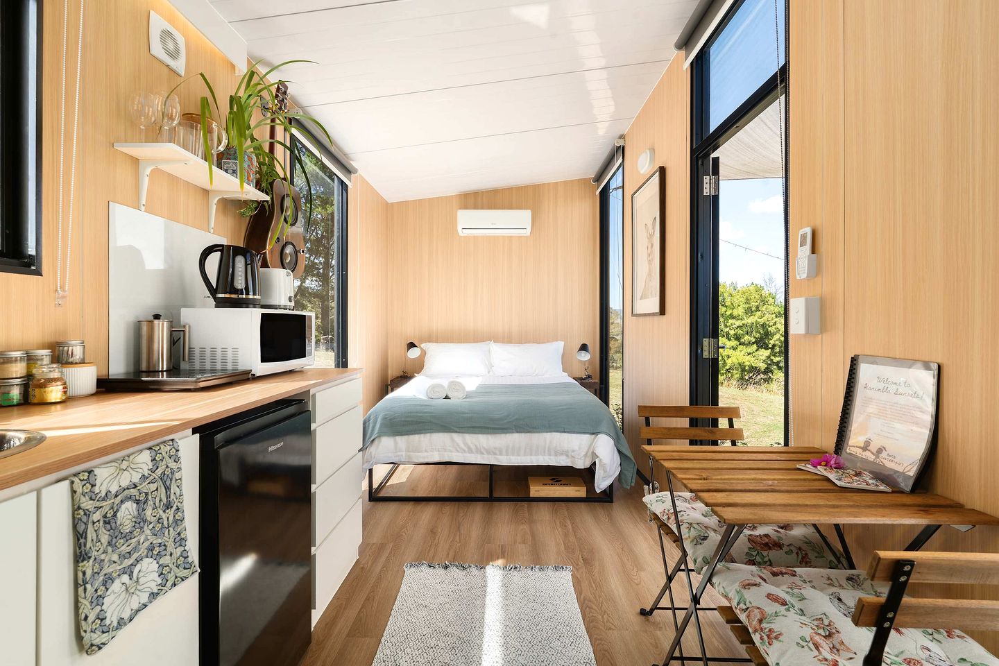Enjoyable Tiny House with Great Sights in Kanimbla, New South Wales
