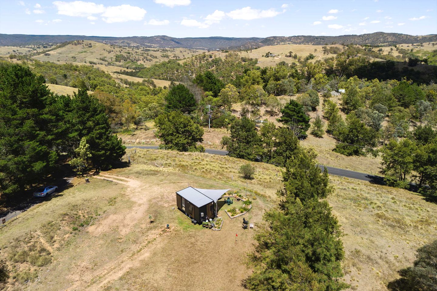 Enjoyable Tiny House with Great Sights in Kanimbla, New South Wales