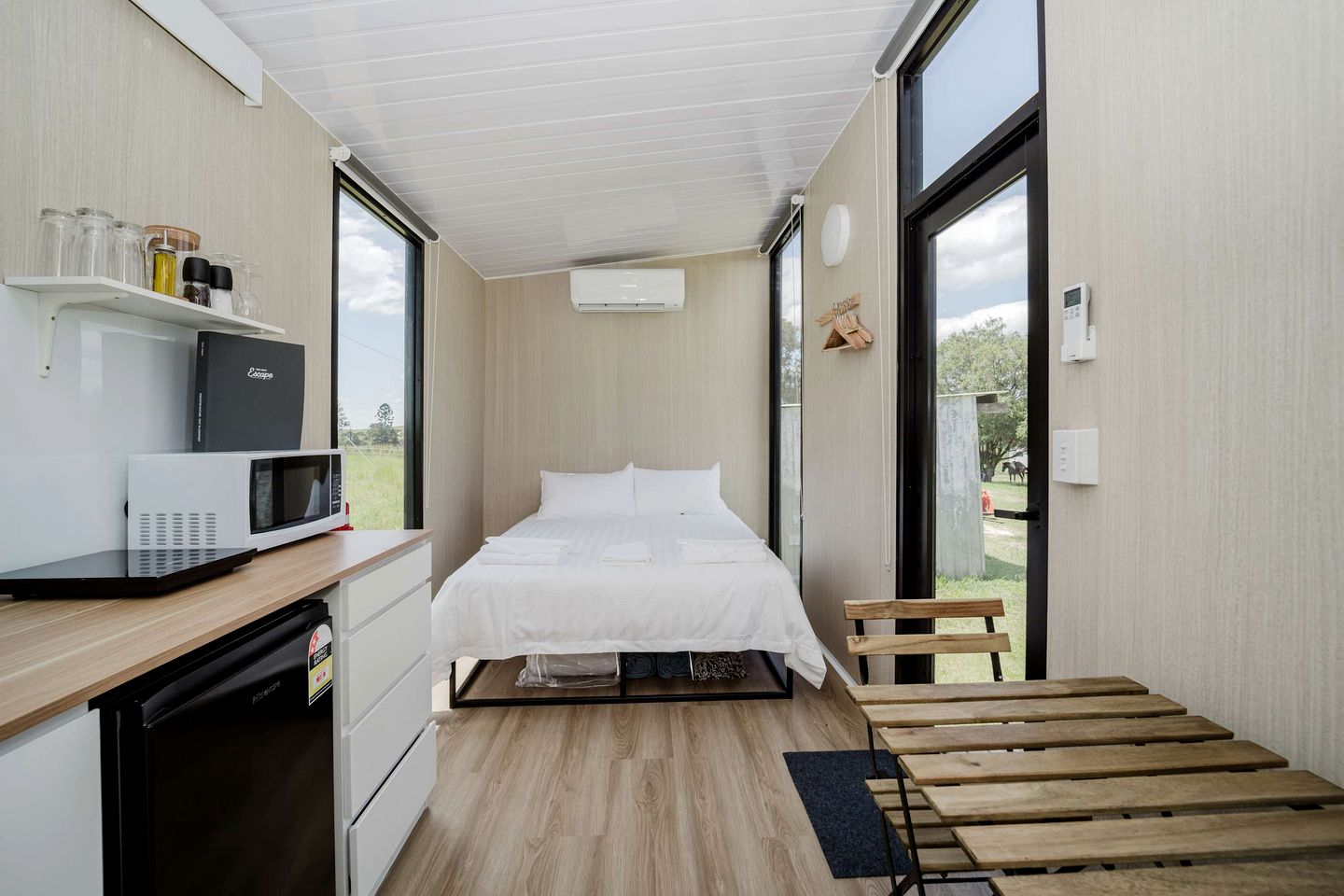 Enjoyable Tiny House with Great Sights in Myrtle Creek, New South Wales