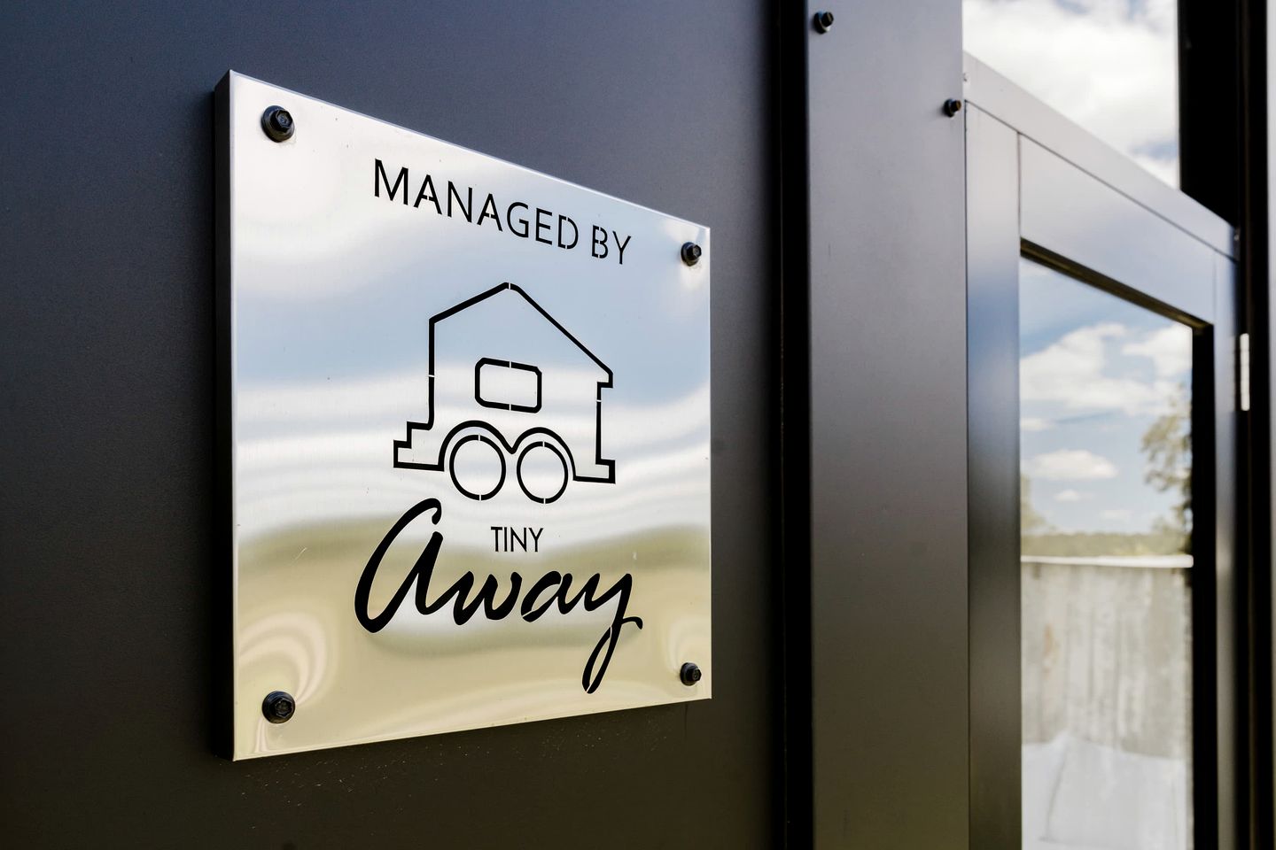 Enjoyable Tiny House with Great Sights in Myrtle Creek, New South Wales