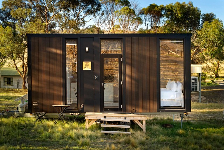 Tiny Houses (Australia, Bacchus Marsh, Victoria)