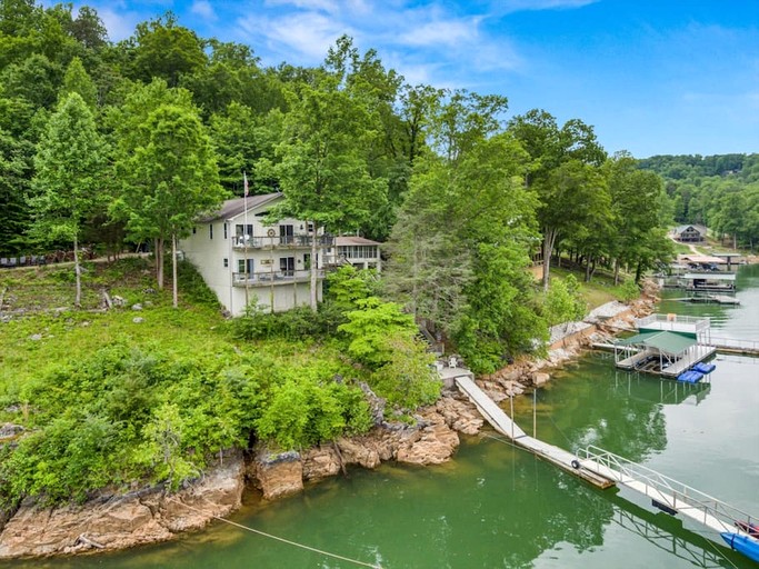 Cabins (United States of America, Rocky Top, Tennessee)