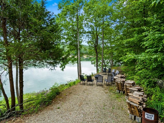Cabins (United States of America, Rocky Top, Tennessee)