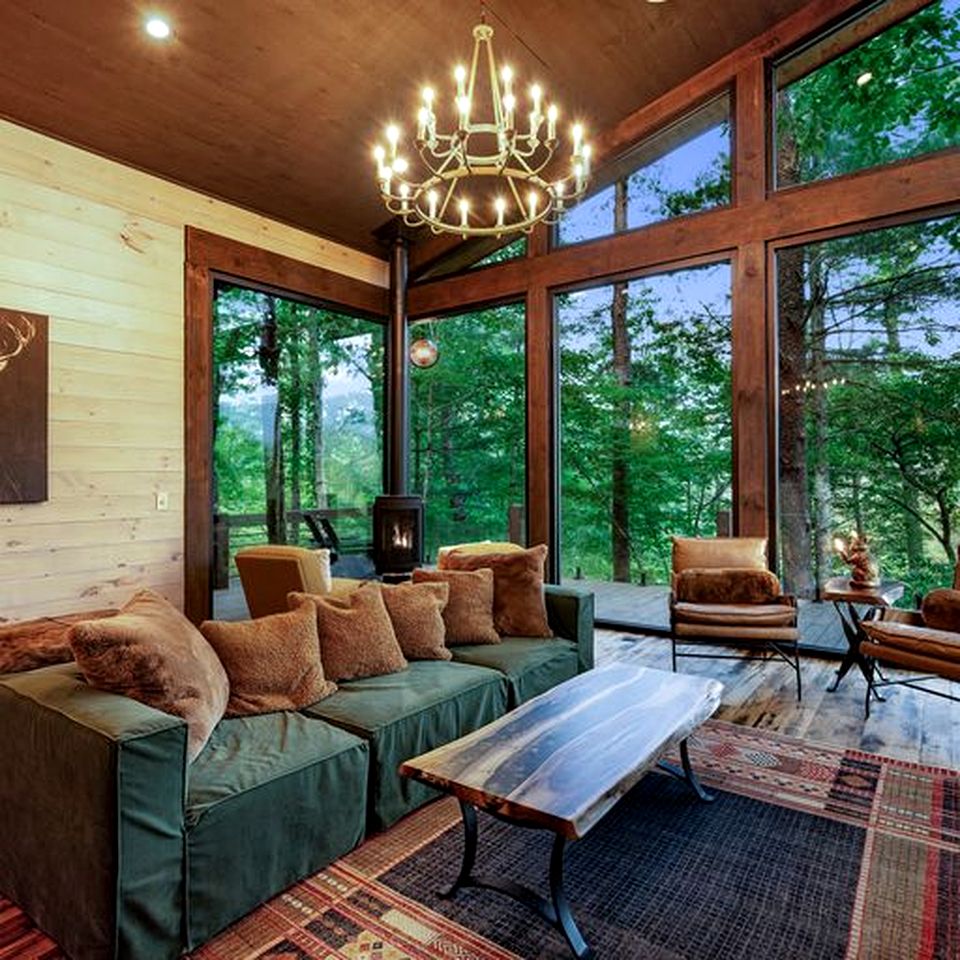 Enormous Cabin Luxury Interior and Game Room in Cherry Log, Georgia