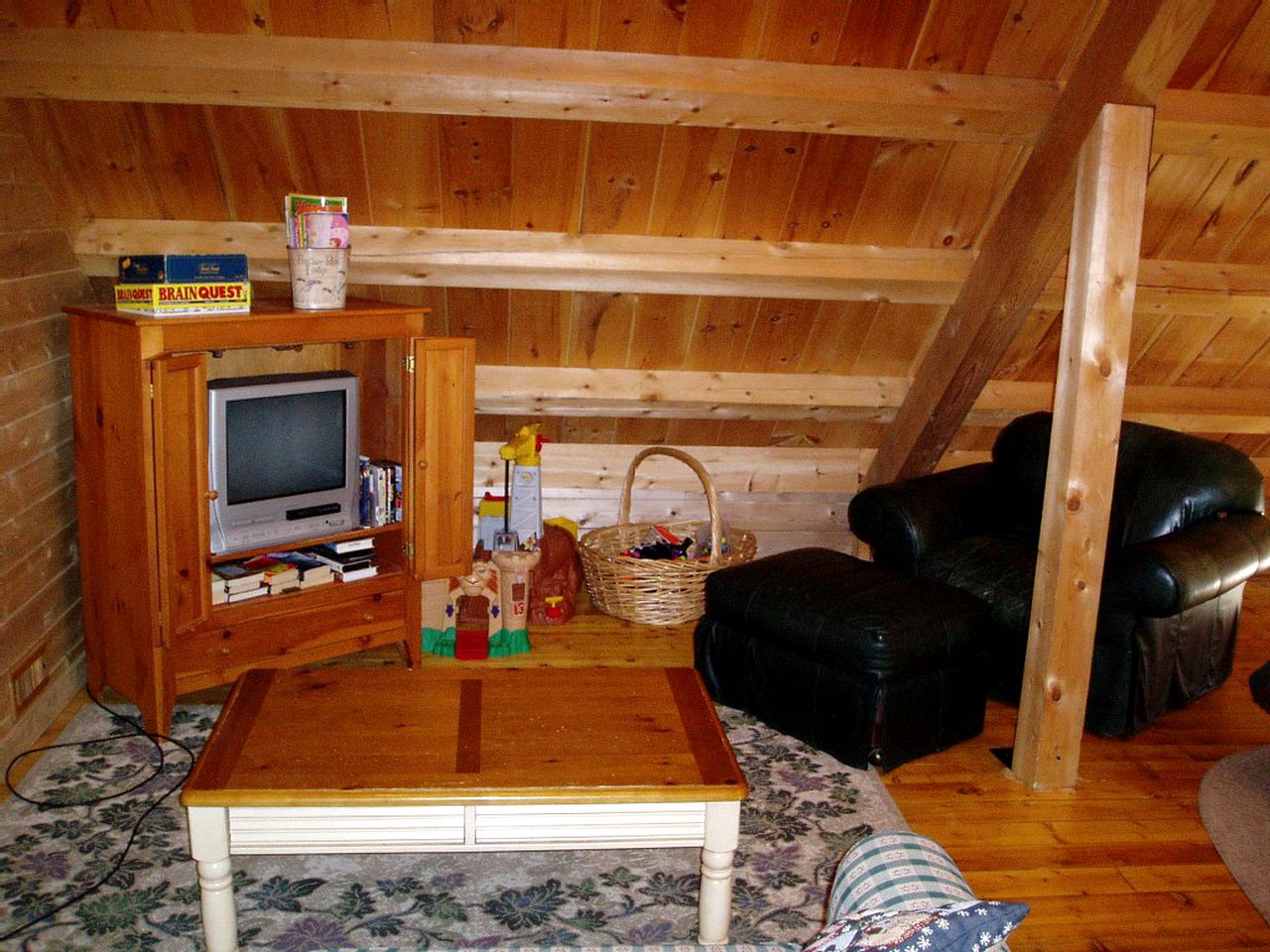 Enormous Cabin Rental Overlooking Spruce Lake in Wilmington, Vermont