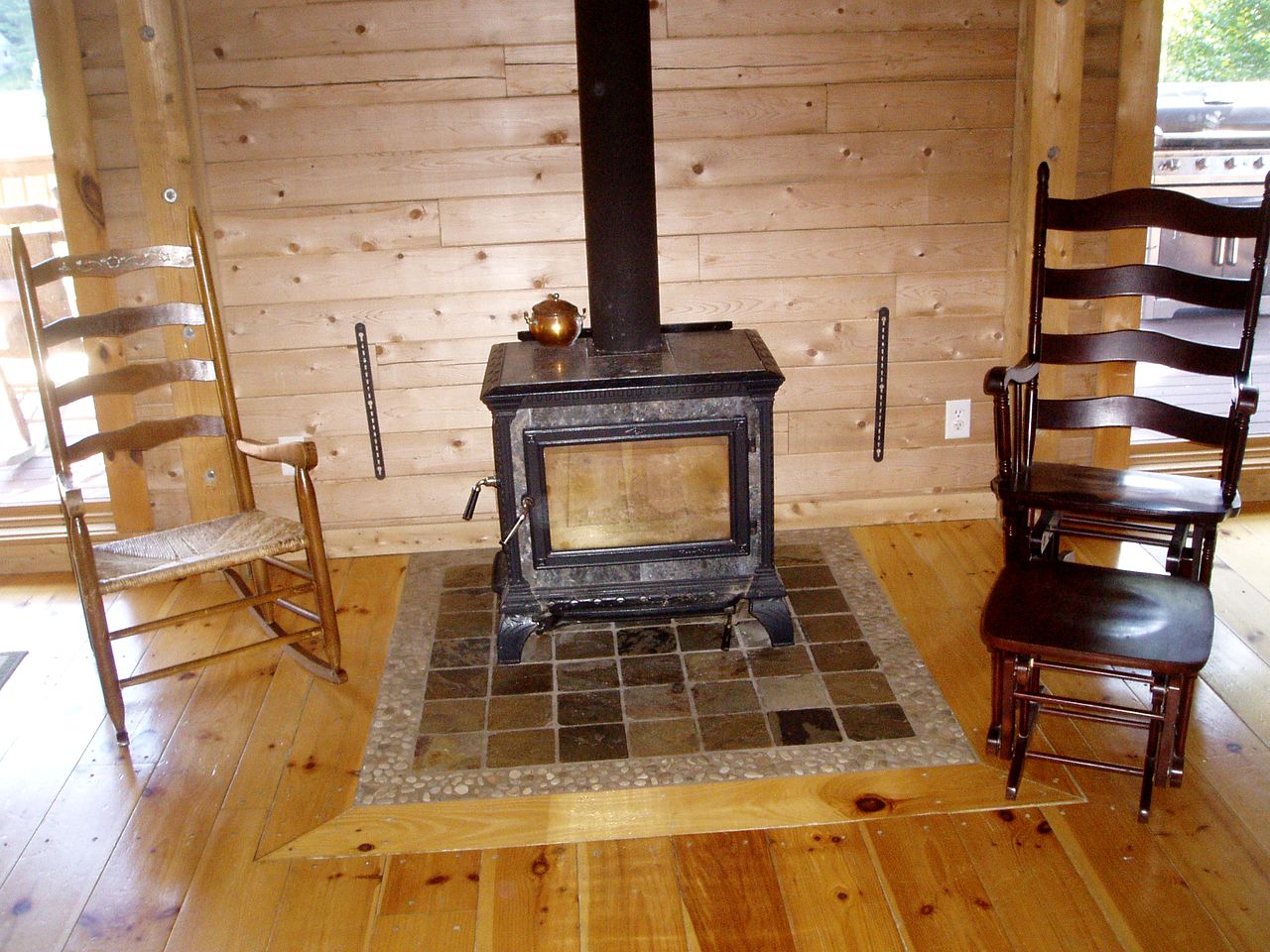 Enormous Cabin Rental Overlooking Spruce Lake in Wilmington, Vermont