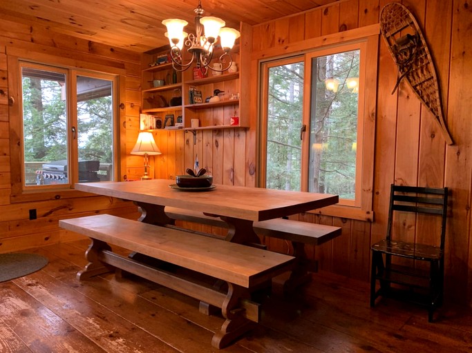 Cabins (United States of America, Greenville, Maine)