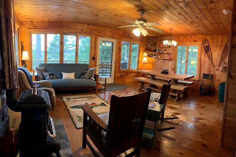 Cabins (United States of America, Greenville, Maine)