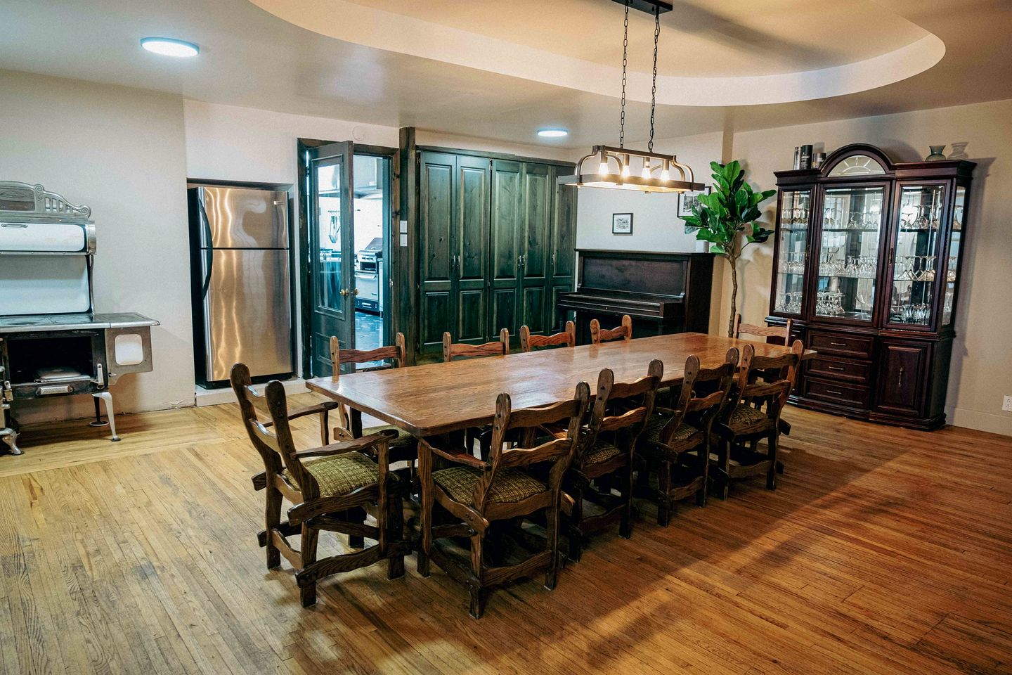 Enormous Lakefront Villa with Interior Pool, Game Room and Gym Space in Lac des Plages, Quebec