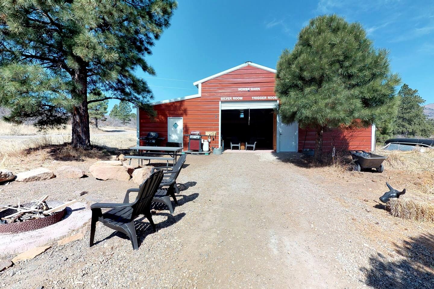 Enormous Ranch Impressive for Big Groups with BBQ and Fire Pit in Utah