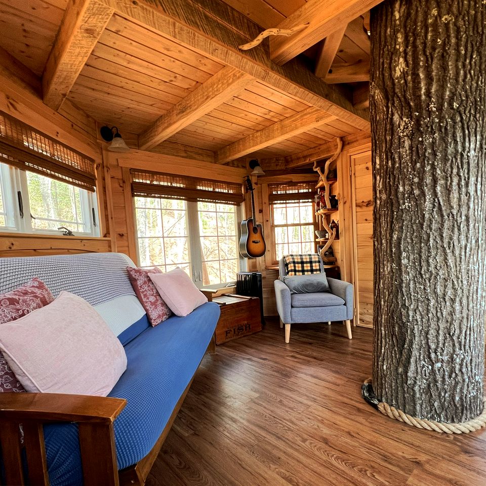 Entire Four Treehouses Resort Perfect for Groups and Outdoor Activities in Copperhill, Tennessee