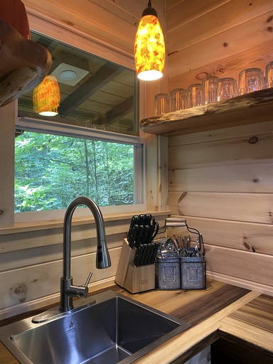 Treehouses (United States of America, Copperhill, Tennessee)