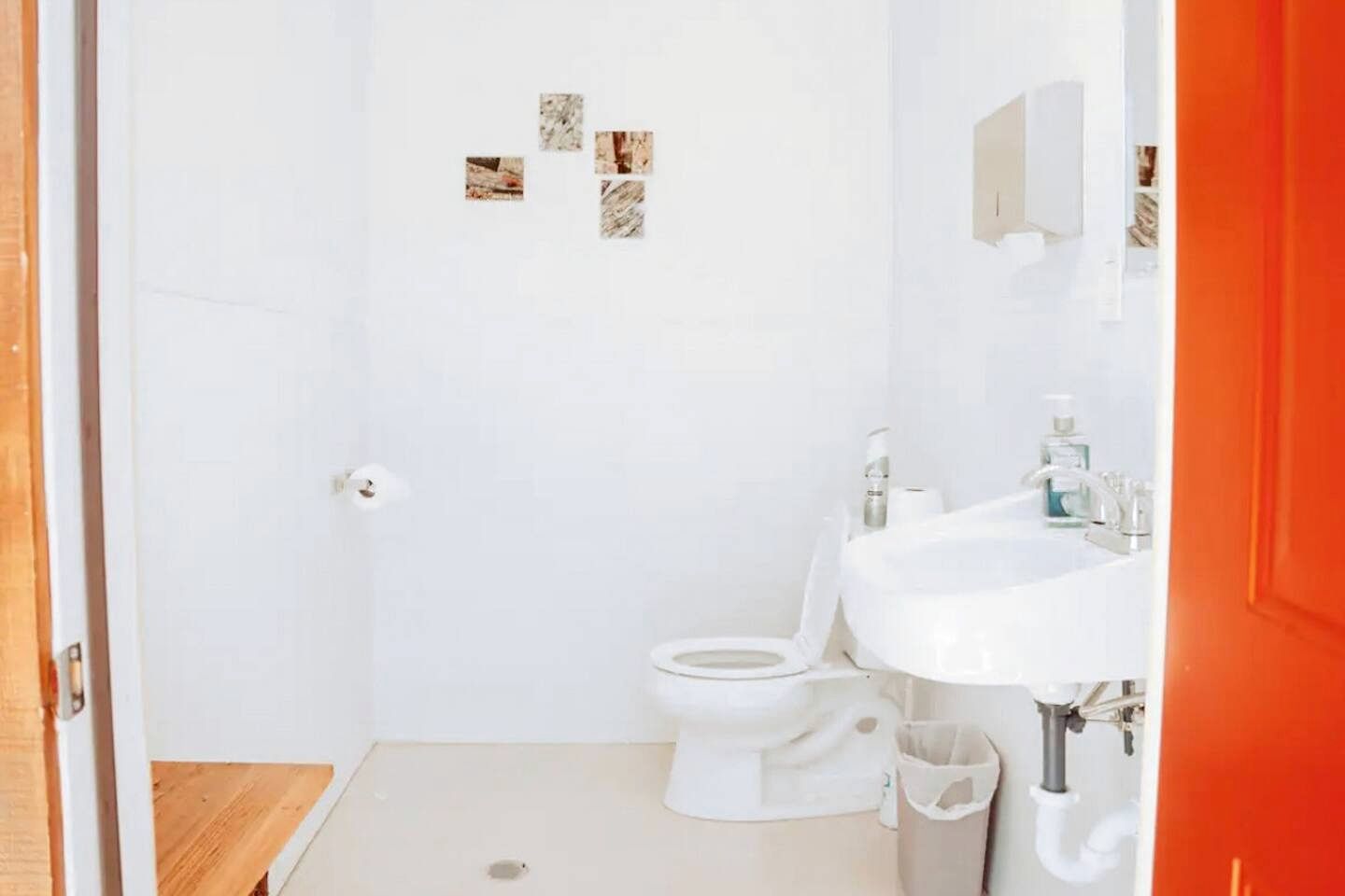 Entire Four Treehouses Resort Perfect for Groups and Outdoor Activities in Copperhill, Tennessee