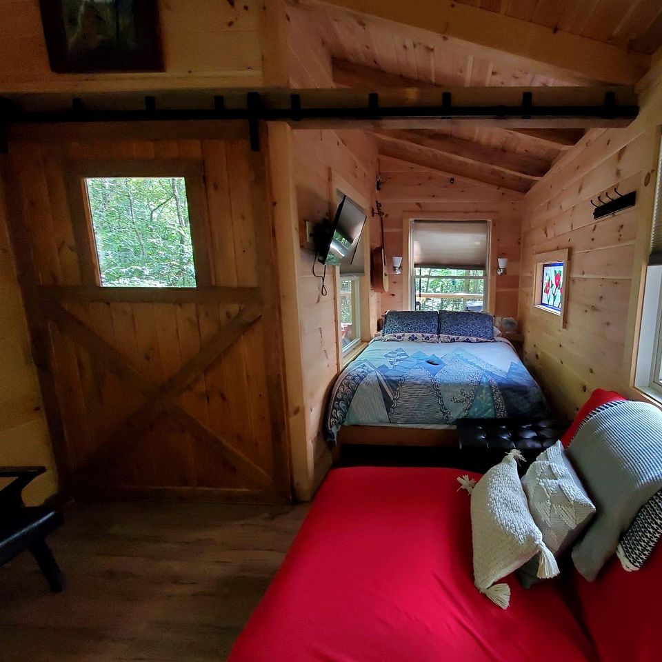 Entire Four Treehouses Resort Perfect for Groups and Outdoor Activities in Copperhill, Tennessee