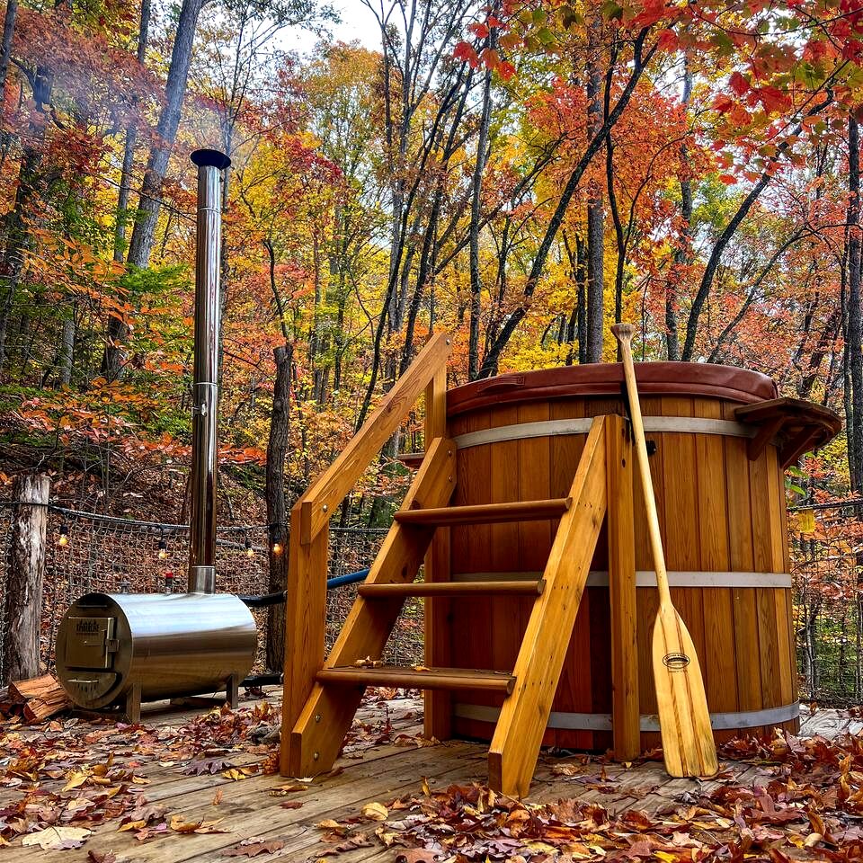 Entire Four Treehouses Resort Perfect for Groups and Outdoor Activities in Copperhill, Tennessee