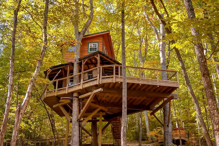 Treehouses (United States of America, Copperhill, Tennessee)