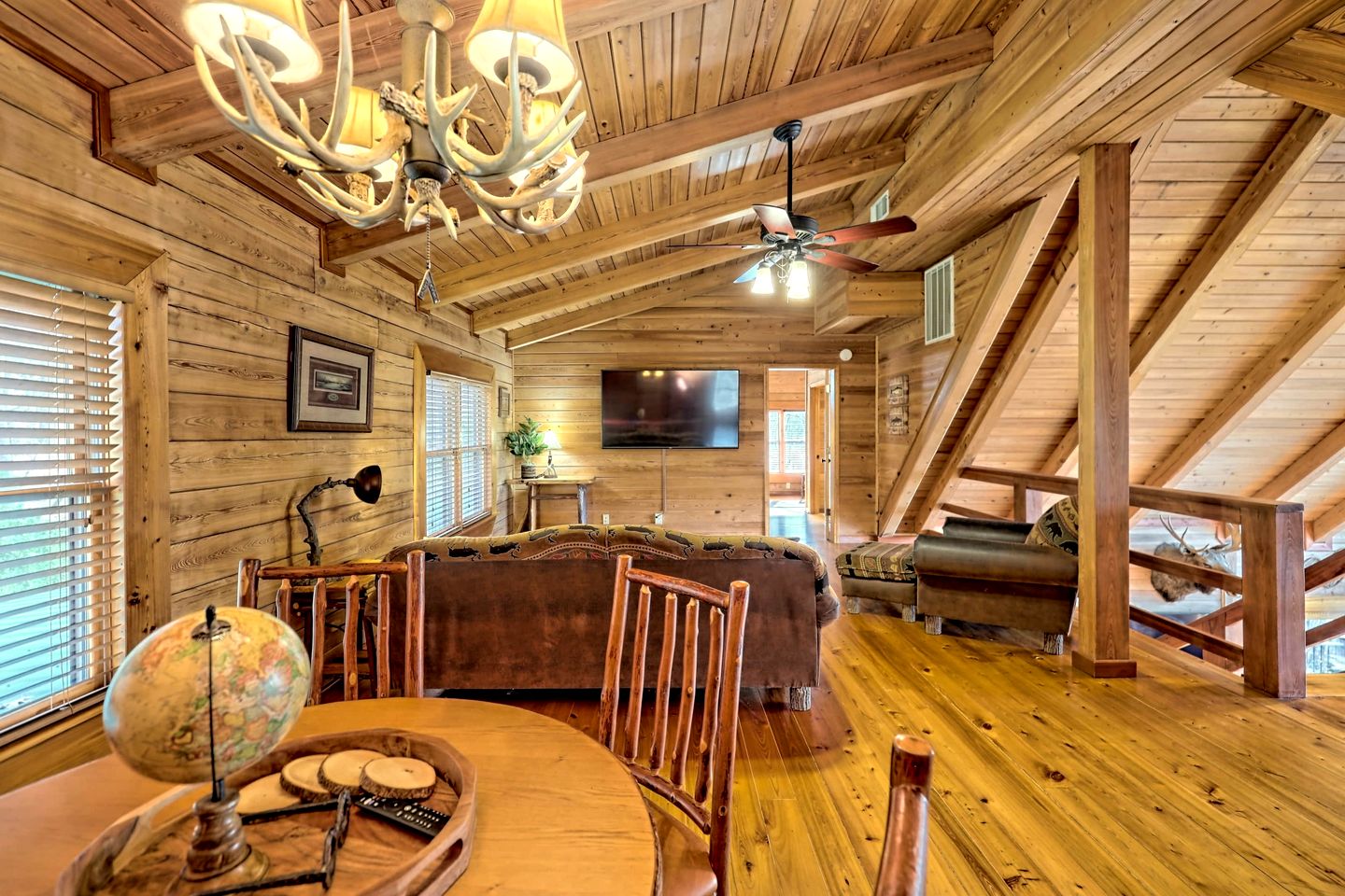 Entire Forest Property for the Family, Nestled in the Blue Ridge Mountains of Georgia