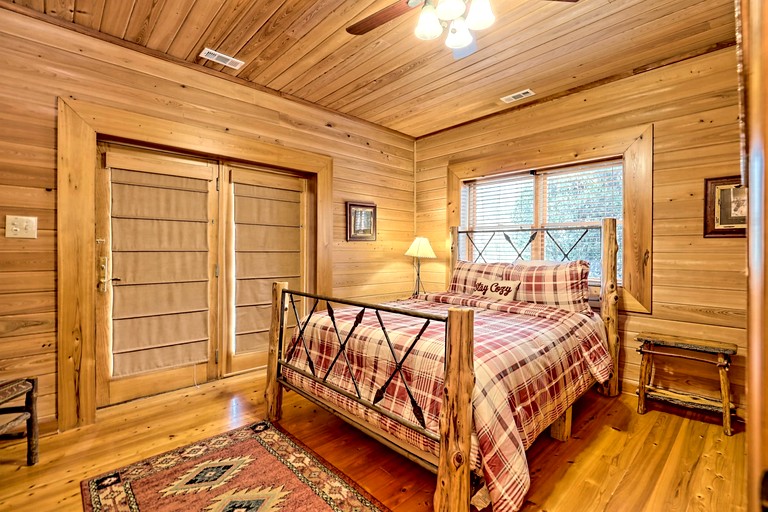 Cabins (United States of America, Sautee Nacoochee, Georgia)