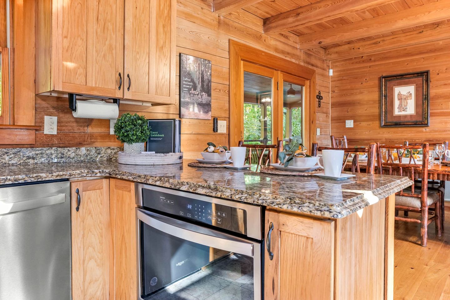 Entire Forest Property for the Family, Nestled in the Blue Ridge Mountains of Georgia