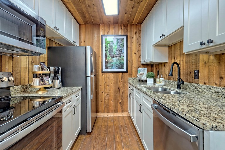 Cabins (United States of America, Sautee Nacoochee, Georgia)