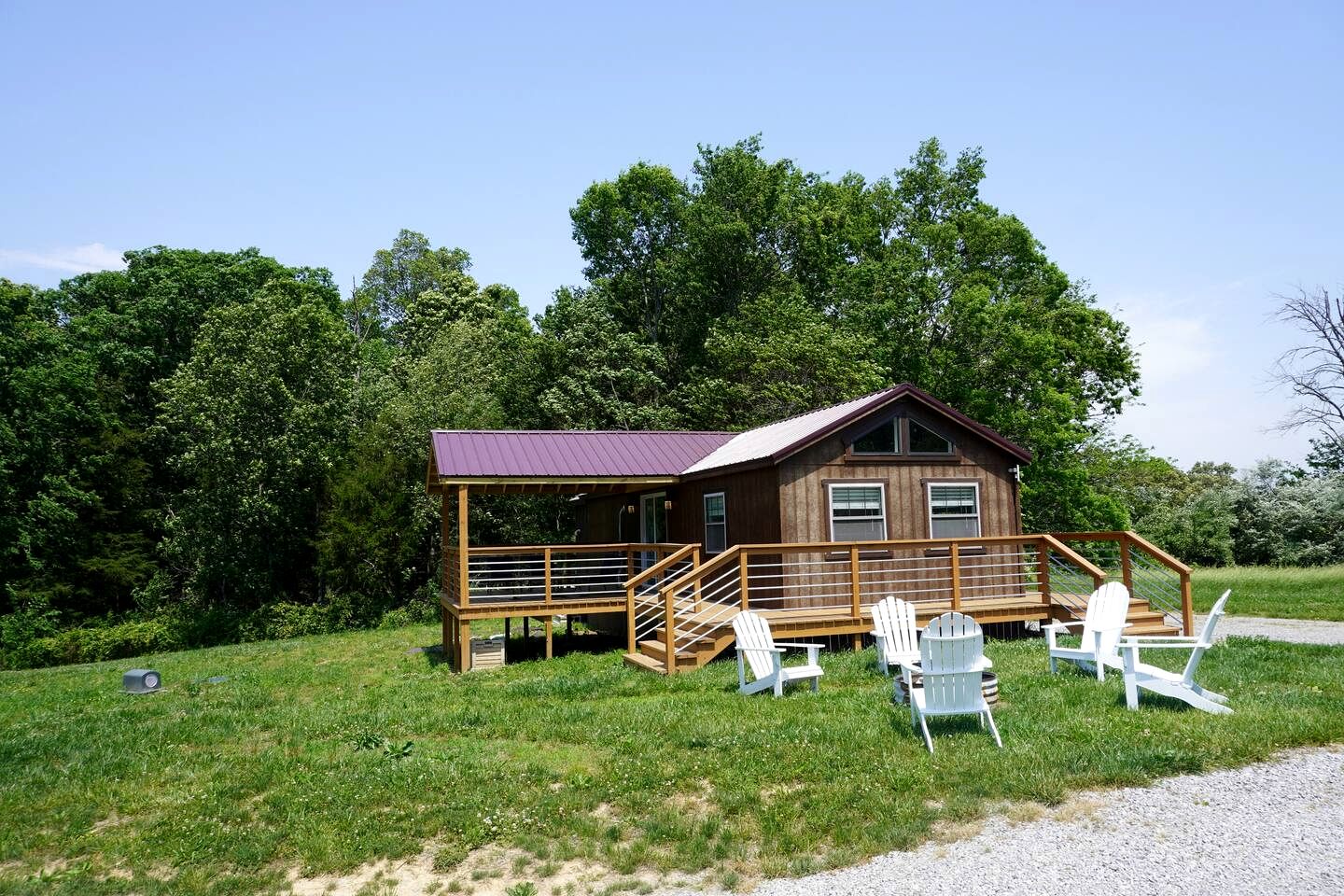 Entire Three Cabins Property Perfect for Big Groups in Marion, Illinois