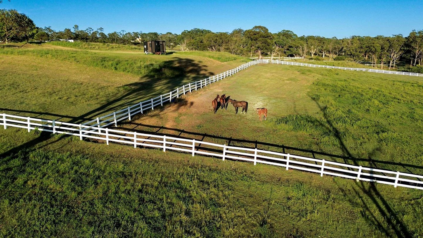 Rustic Tiny House Stay with Horse Encounters near Brisbane Water National Park, Calga NSW