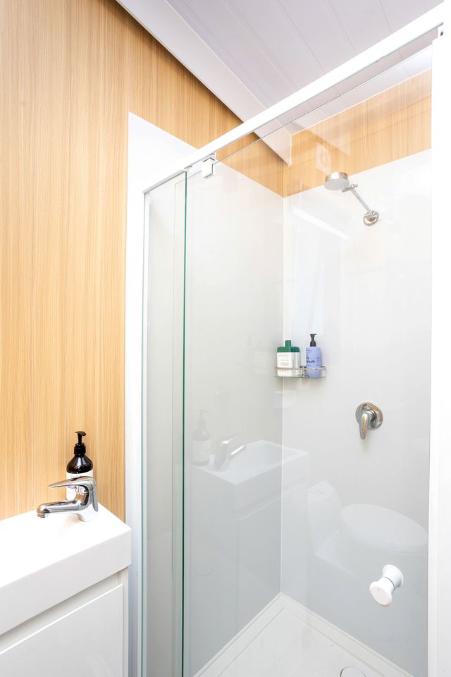 Rustic Tiny House Stay with Horse Encounters near Brisbane Water National Park, Calga NSW