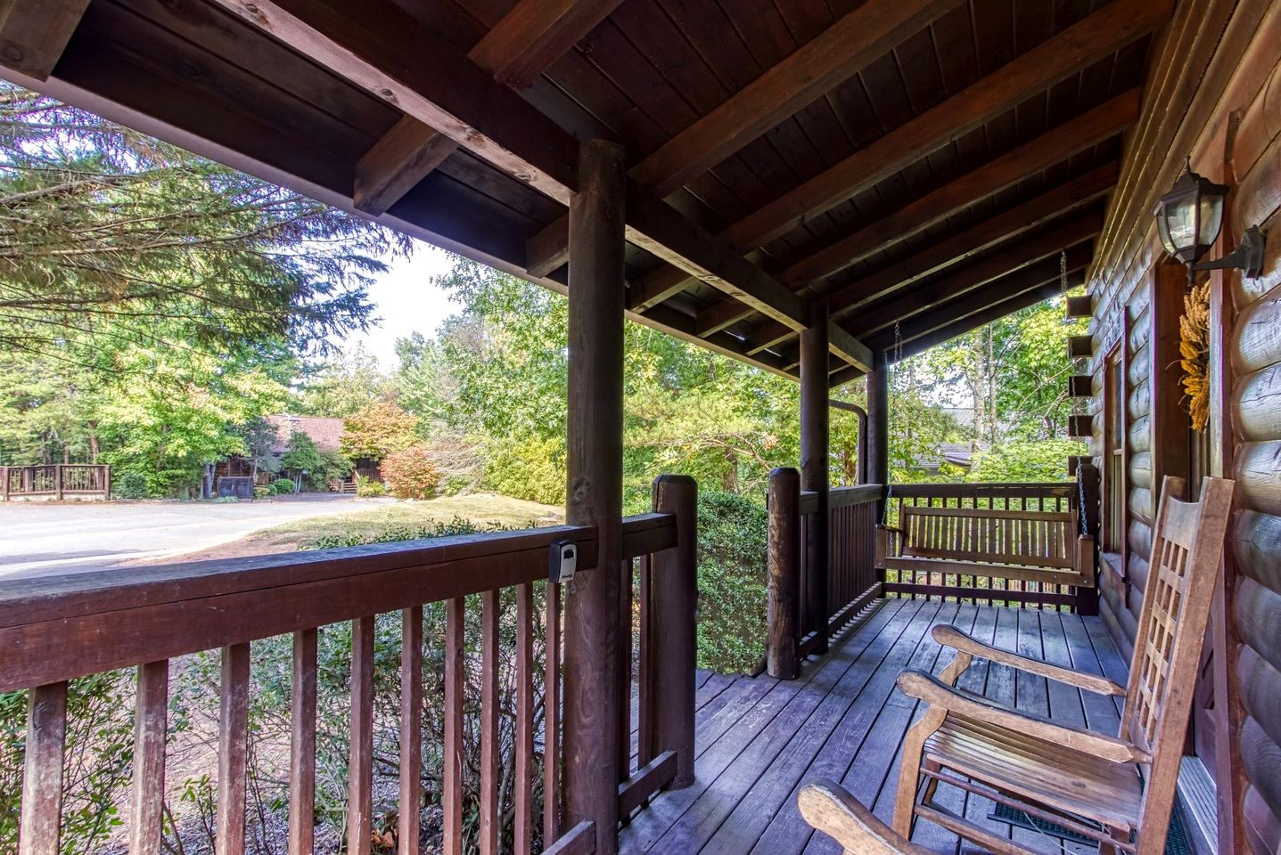Group Cabin with Game Room and Theater Space in Pigeon Forge, Tennessee