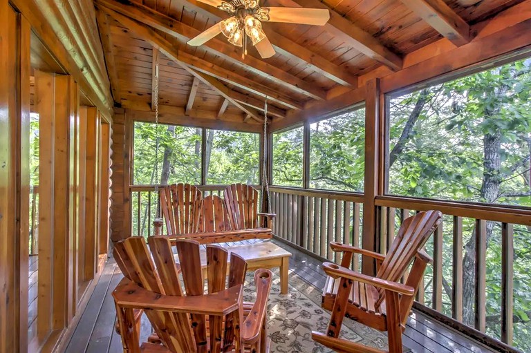 Cabins (United States of America, Pigeon Forge, Tennessee)