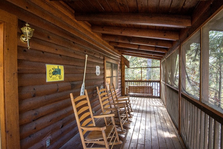 Cabins (United States of America, Pigeon Forge, Tennessee)