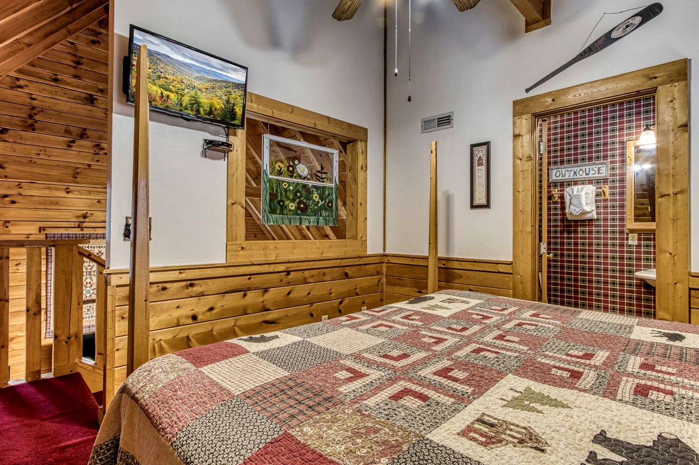 Tennessee Glamping Paradise - Enjoy Family Vacations in This Luxury Cabin Rental with Hot Tub Access