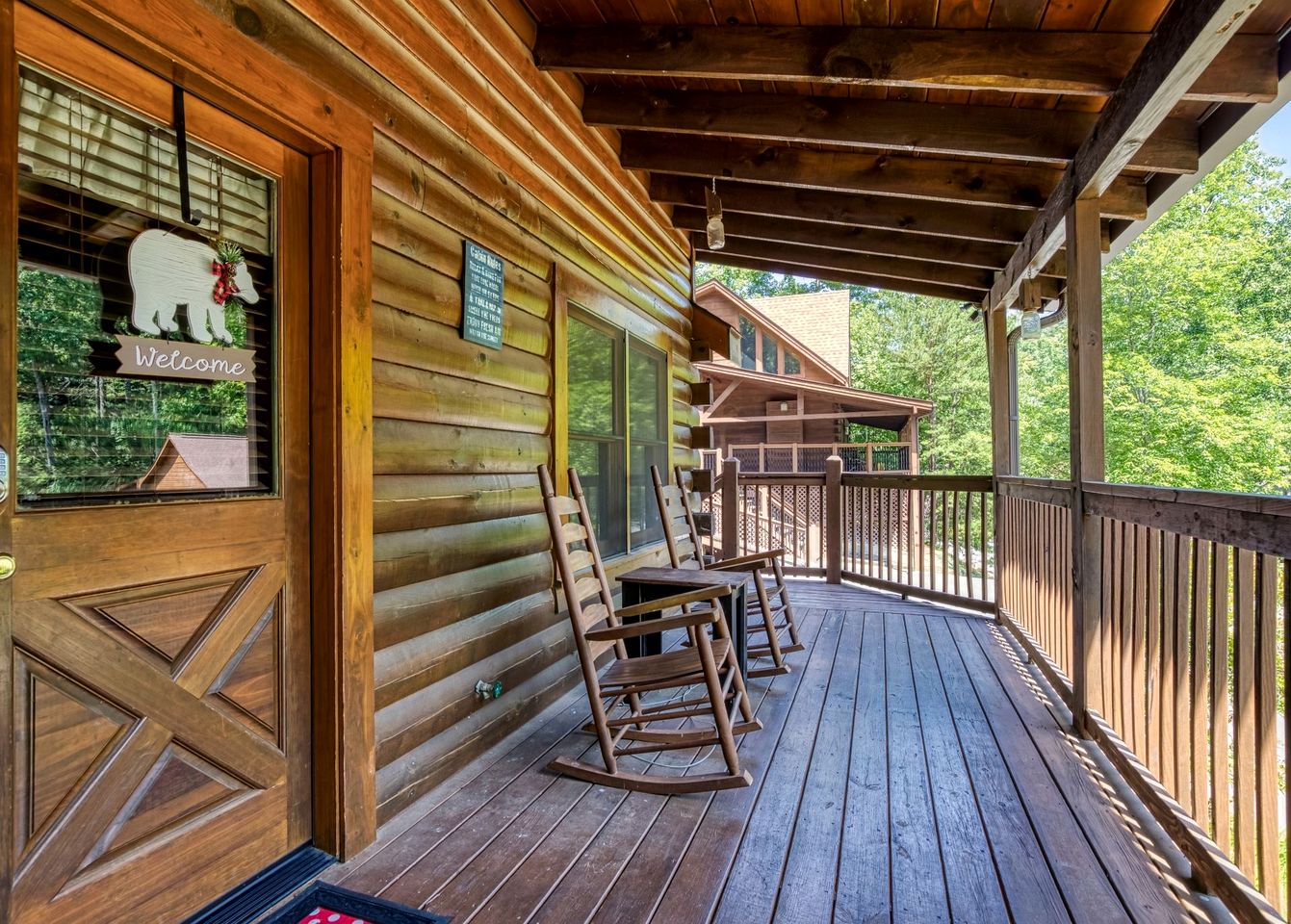 Delightful Rustic Log Cabin with Hot Tub and Community Pool in Pigeon Forge, Tennessee