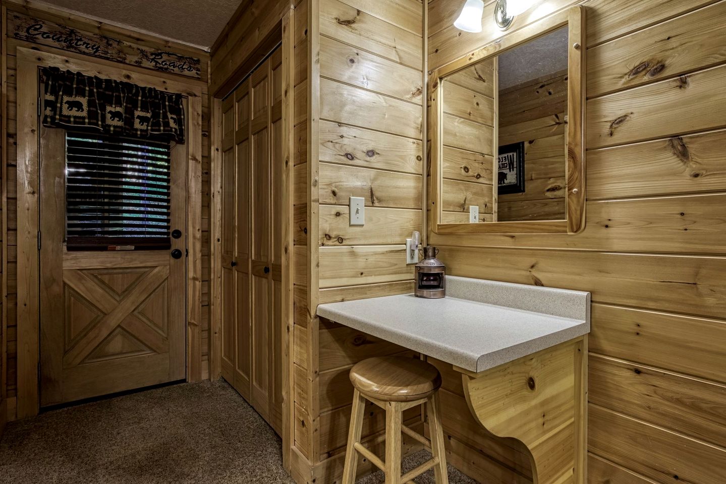 Delightful Rustic Log Cabin with Hot Tub and Community Pool in Pigeon Forge, Tennessee