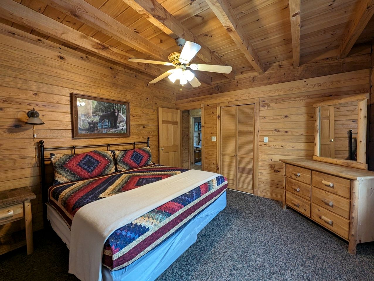 Rustic Cabin with Jacuzzi and Pool Table in Pigeon Forge, Tennessee