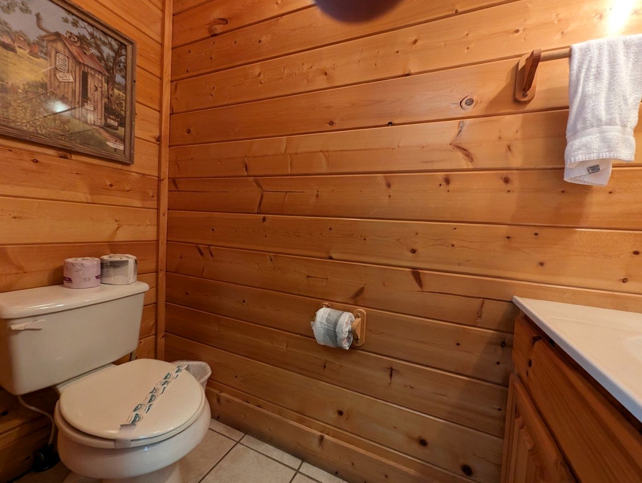Wooden Rural Cabin Great for a Tiny Escape in Pigeon Forge, Tennessee