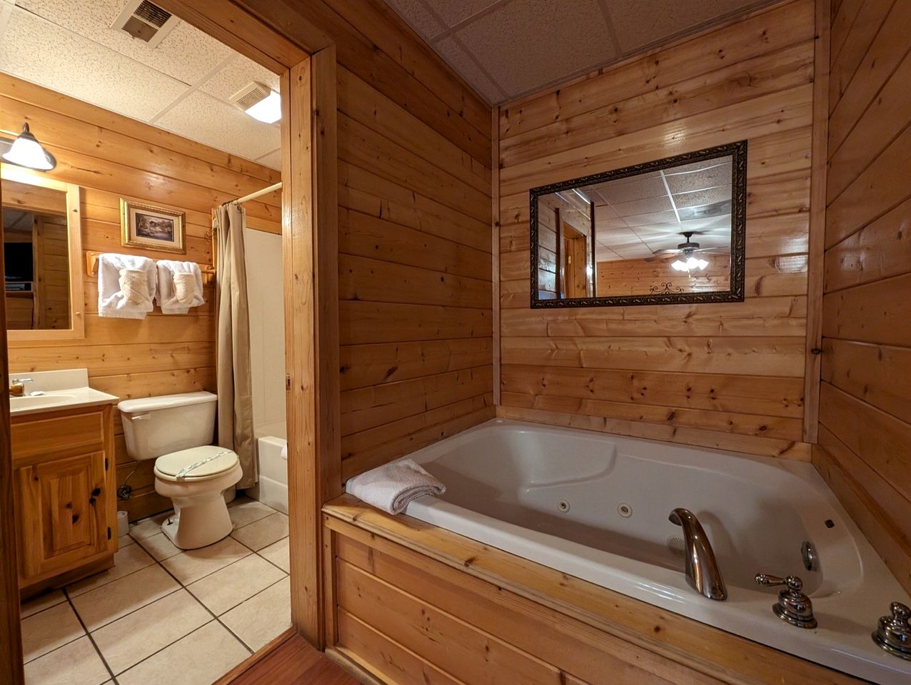 Wooden Rural Cabin Great for a Tiny Escape in Pigeon Forge, Tennessee