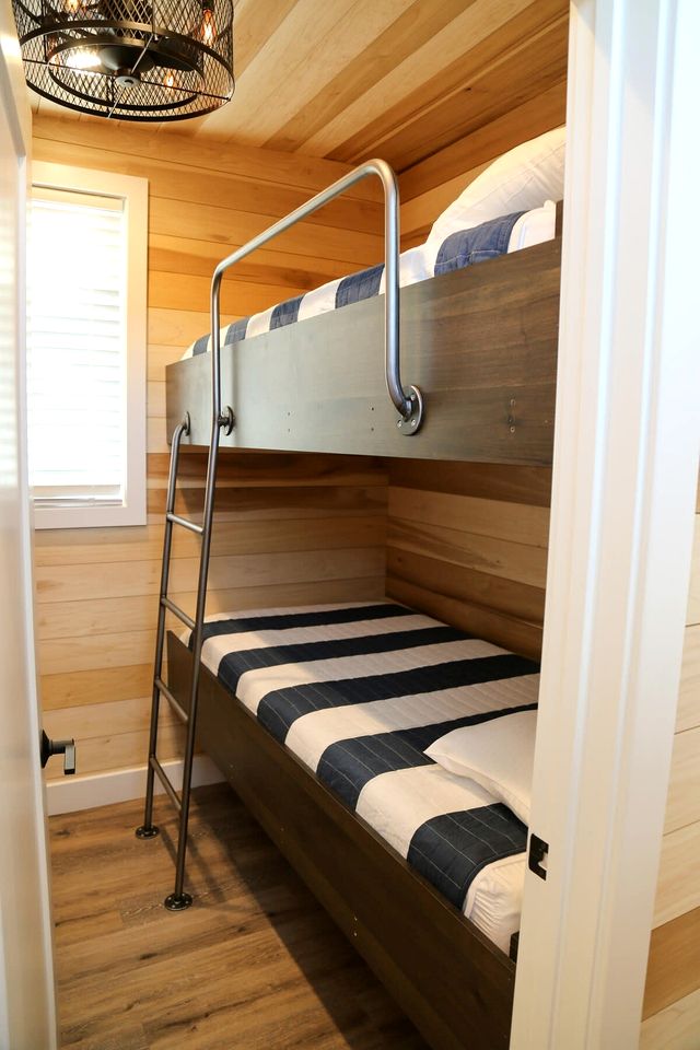 Luminous Tiny House with Innovative Design in Escalante, Utah