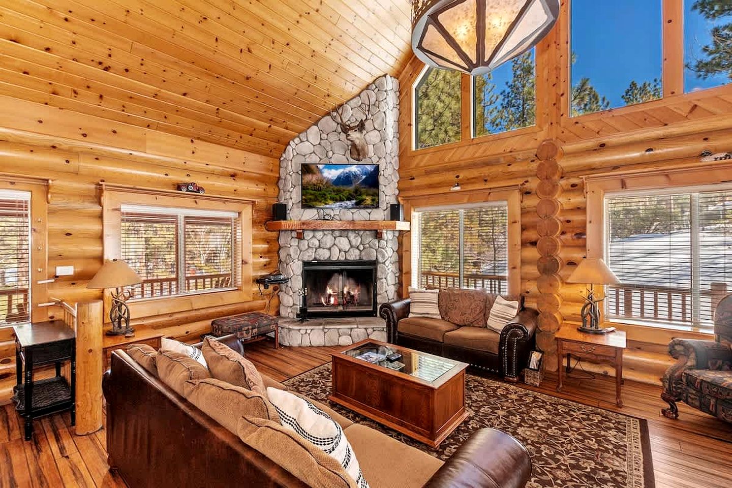 Escape to Adventure: Mountain Cabin Holidays in Big Bear Lake