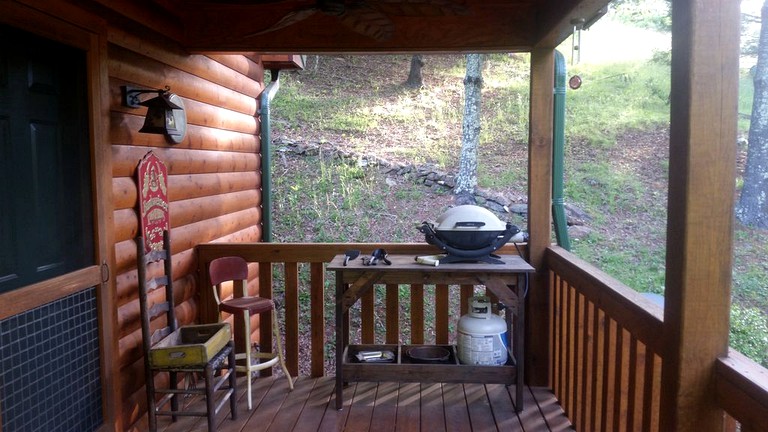 Log Cabins (Starta, North Carolina, United States)