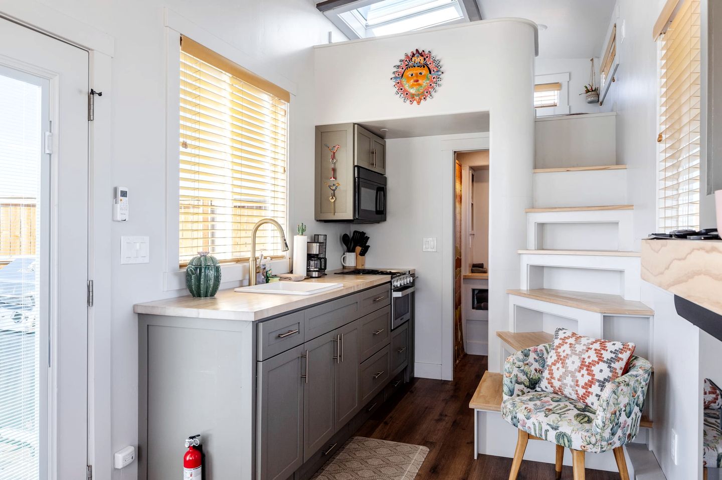 Escape to Intimacy: Fully Equipped Original Tiny House in Apple Valley