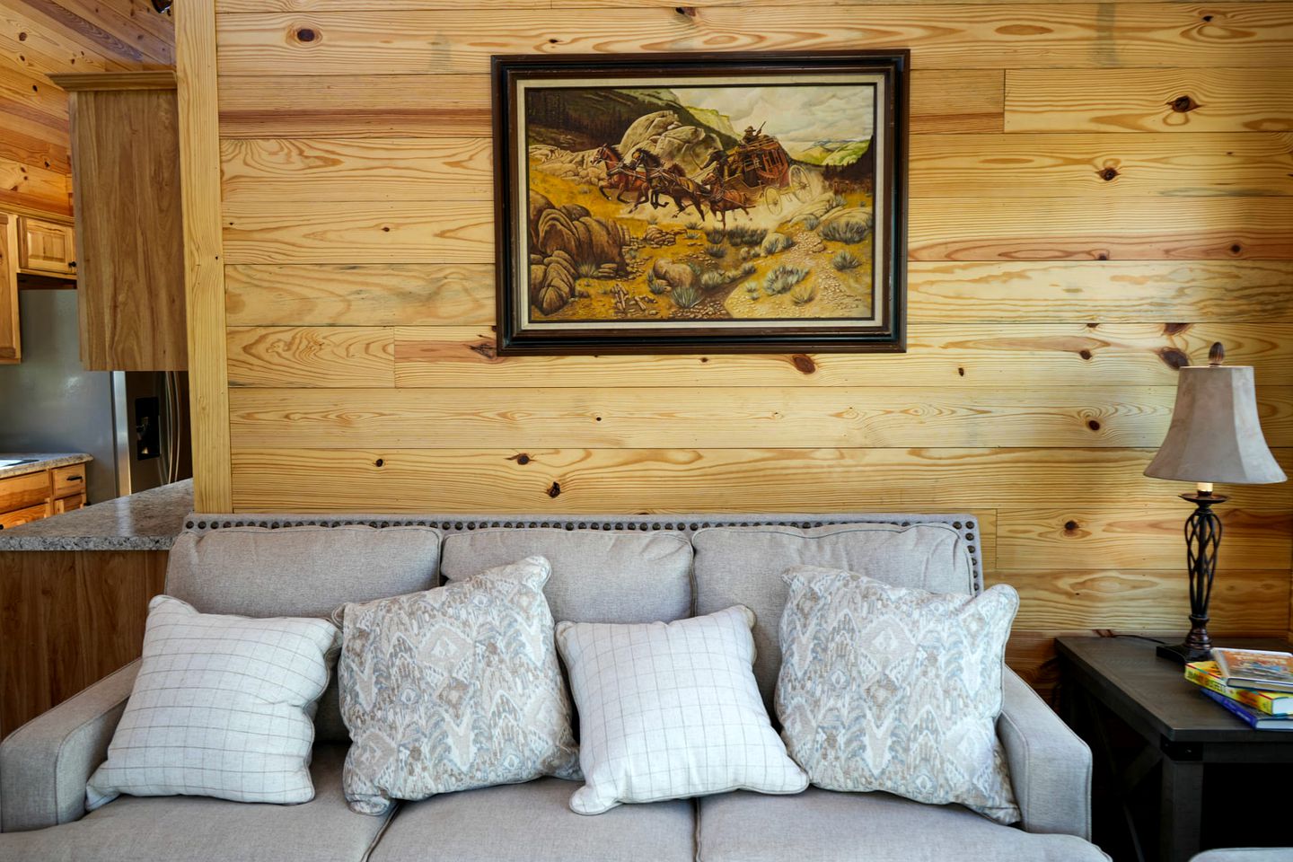 Escape to Nature near Lake Bridgeport: Fully-Equipped Texas Cabin with Glamping Luxuries