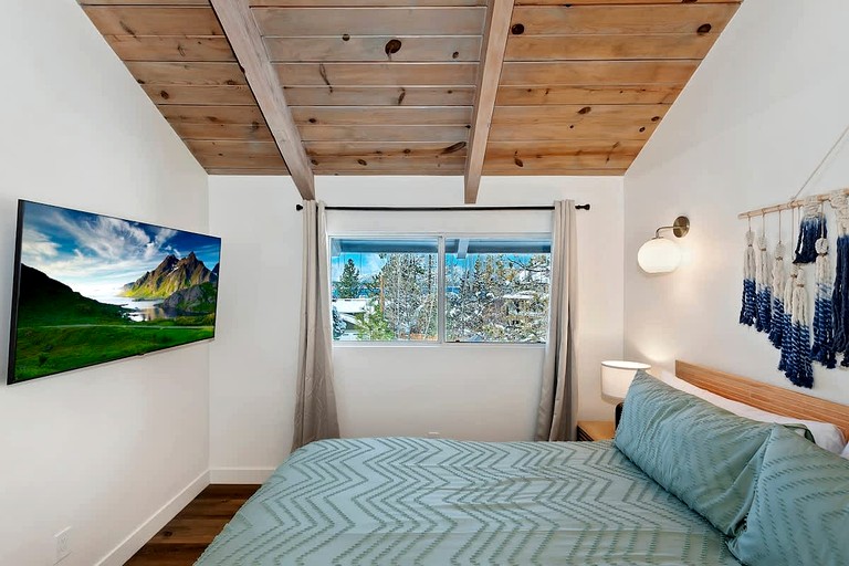 Cabins (United States of America, Big Bear Lake, California)